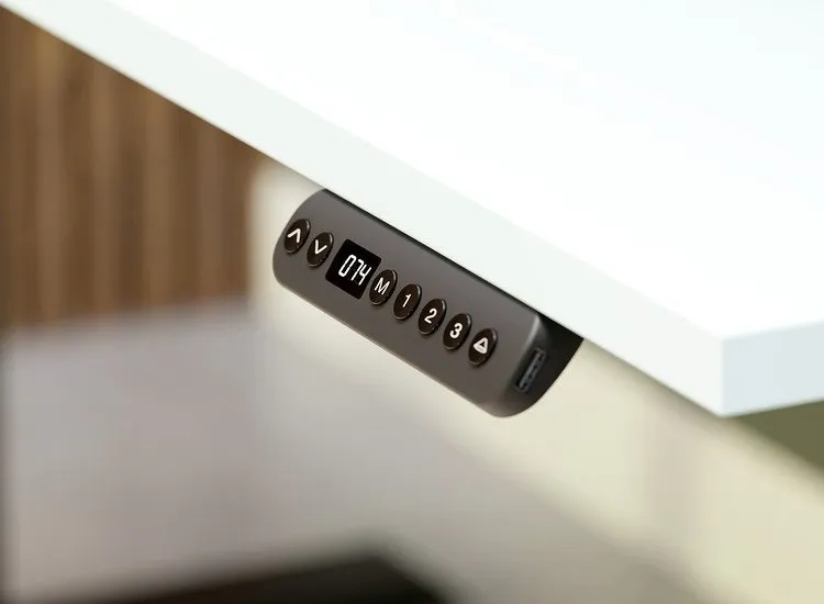 R!se desk handswitch controller with memory presets and USB charging port